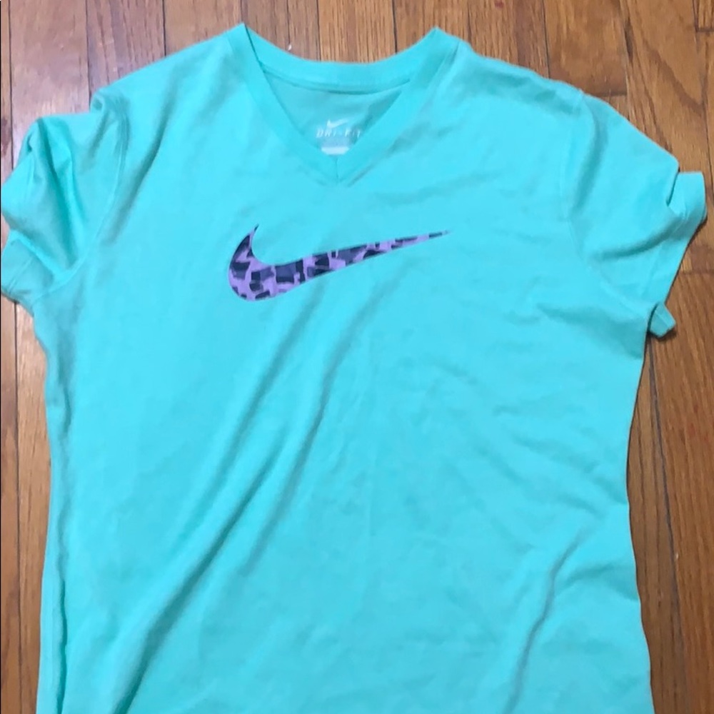nike teal shirt